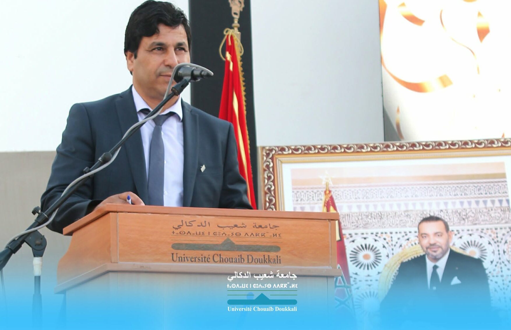 Le Président par intérim de l’Université Chouaïb Doukkali dans son bureau